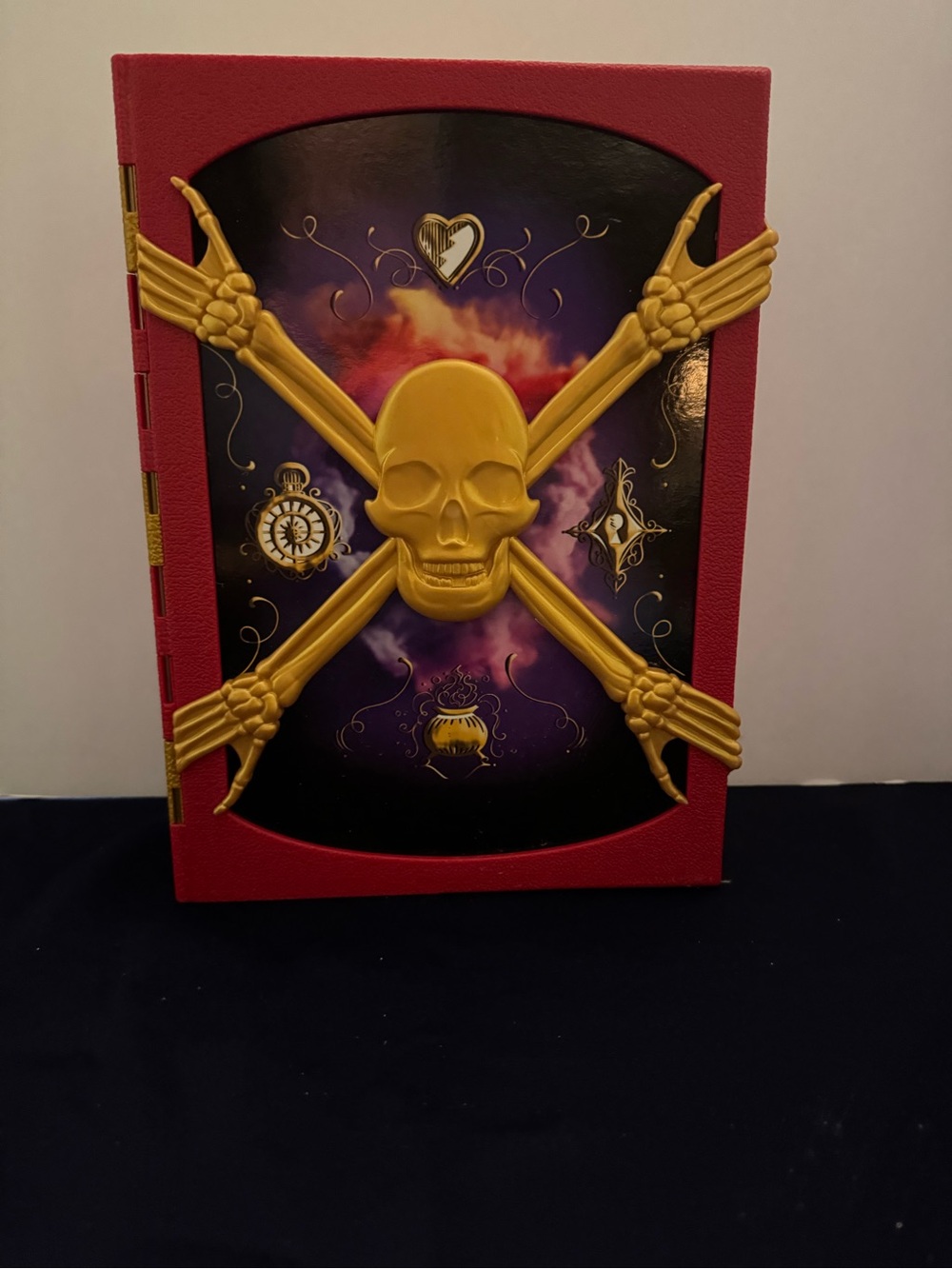 Disney Descendants Rise of Red The Sorcerer’s Cookbook ~ Box Only~ No Doll